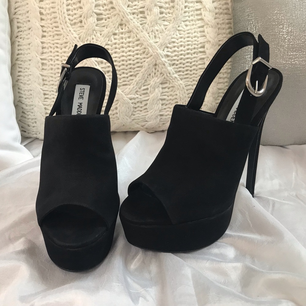*BRAND NEW NEVER WORN* Steve Madden heels